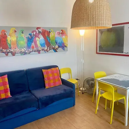 The Navel Of On Via Toledo Apartament *