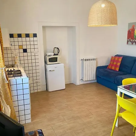 The Navel Of On Via Toledo Apartament *